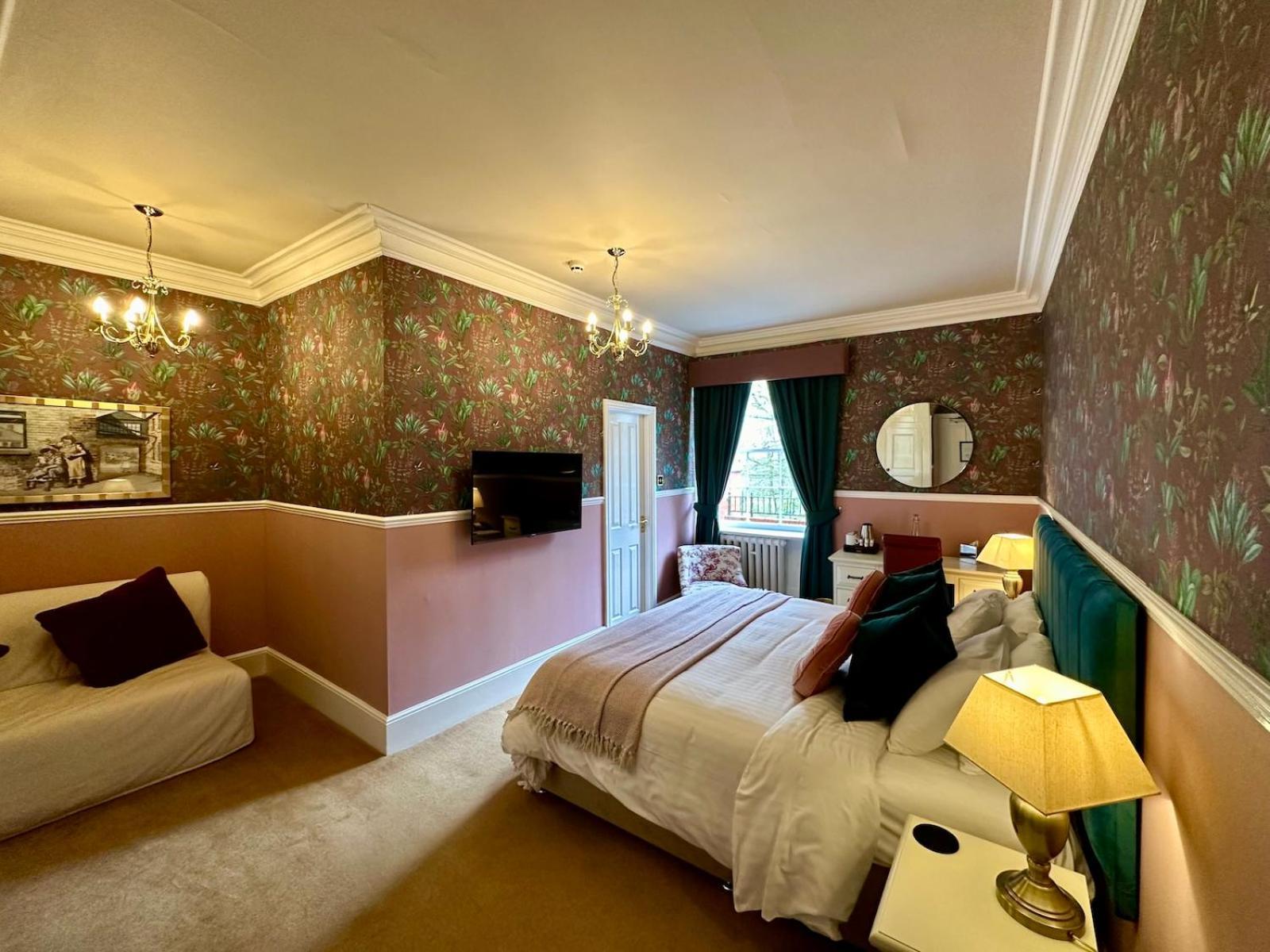 The Upper House 4*