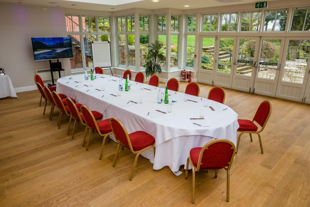 The Upper House 4*